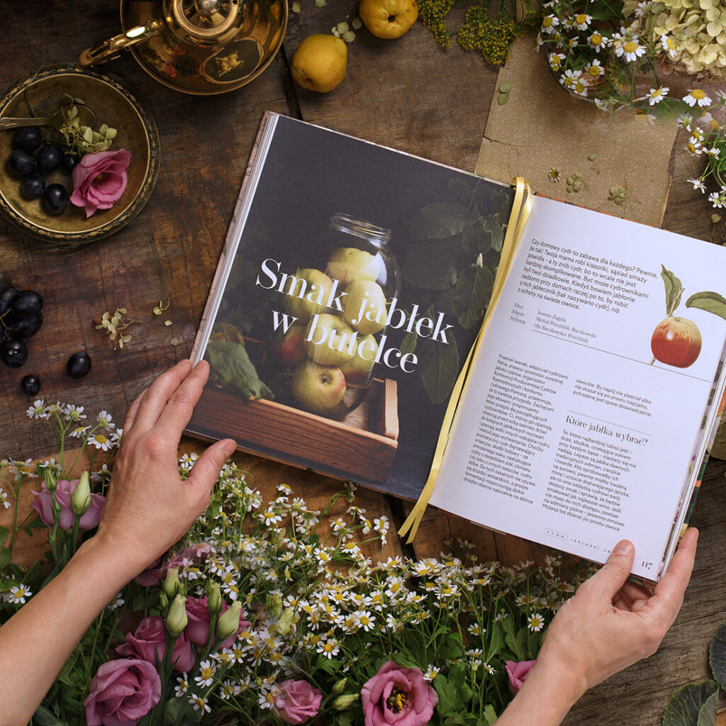 A book Jablonki Swawole Revelery photo ilustrtion flowers and Polish aplles, slavic glam